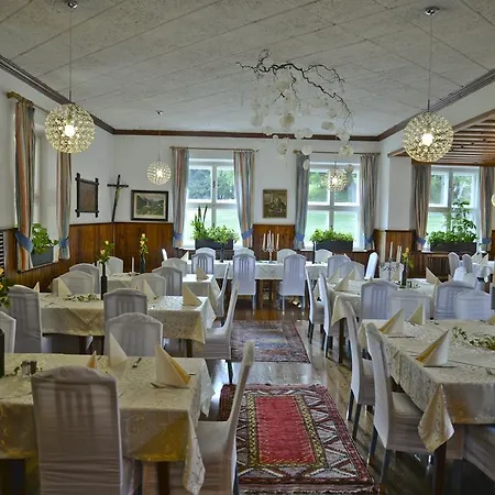 Inn Familienhof Sereinig *