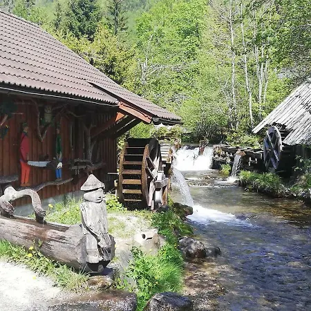 Familienhof Sereinig * Ferlach